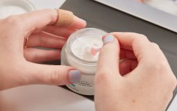 [REVIEW] TOP 12 Kem Dưỡng Ẩm Cho Da Dầu Mụn 2023